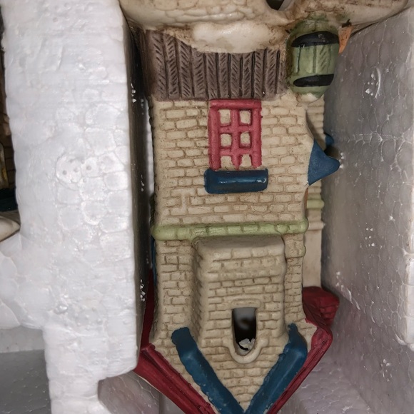 VINTAGE ZELLERS full set Xmas village - Picture 7 of 8